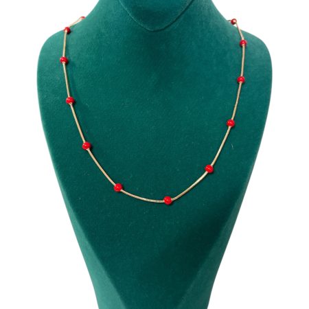 Collier à perle rouge